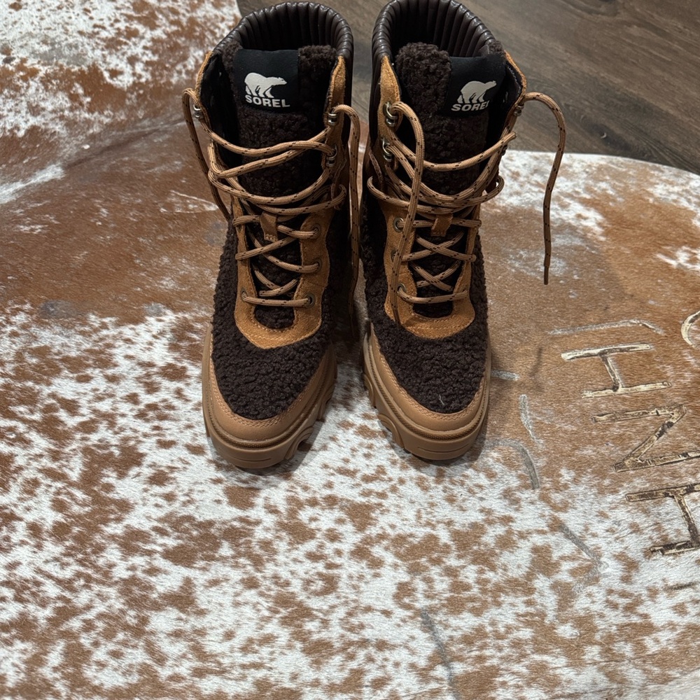 Sorel Brex Heel Cozy Tan Brown Waterproof  Bootie